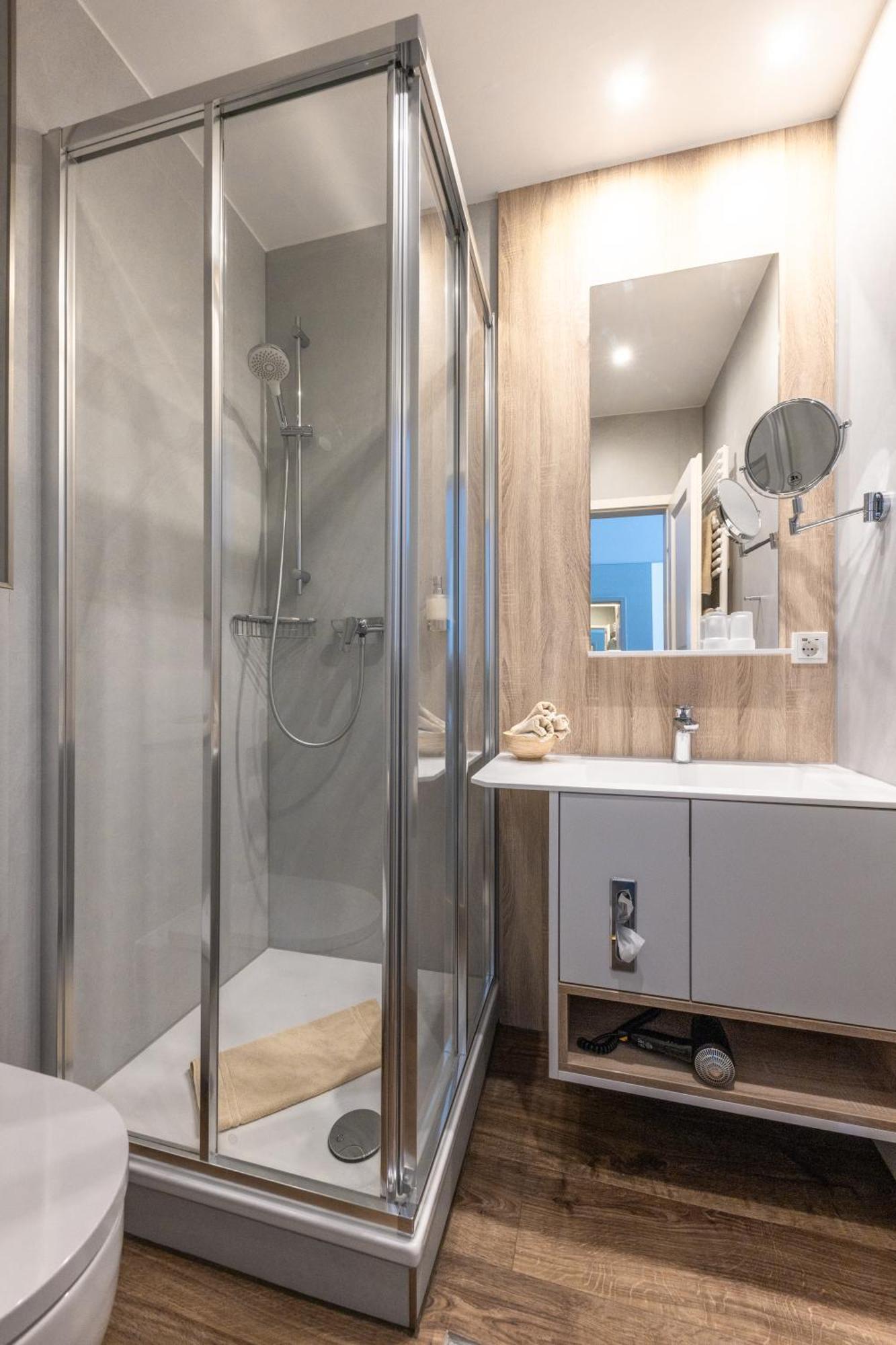 Villa Benz Hotel Garni Schwetzingen Zewnętrze zdjęcie